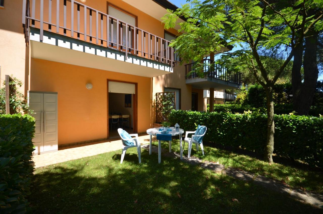 Villaggio Dei Gelsomini Bibione Esterno foto